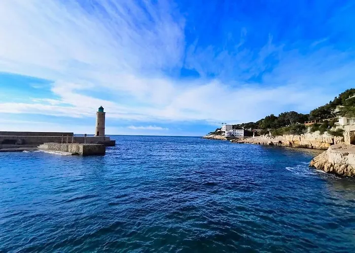 LE RAVISSANT - 50m du Port - très calme
